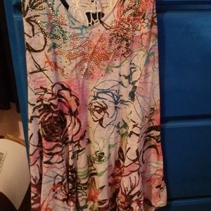 3/$18!! Bundle and save! Long Sparkly Top